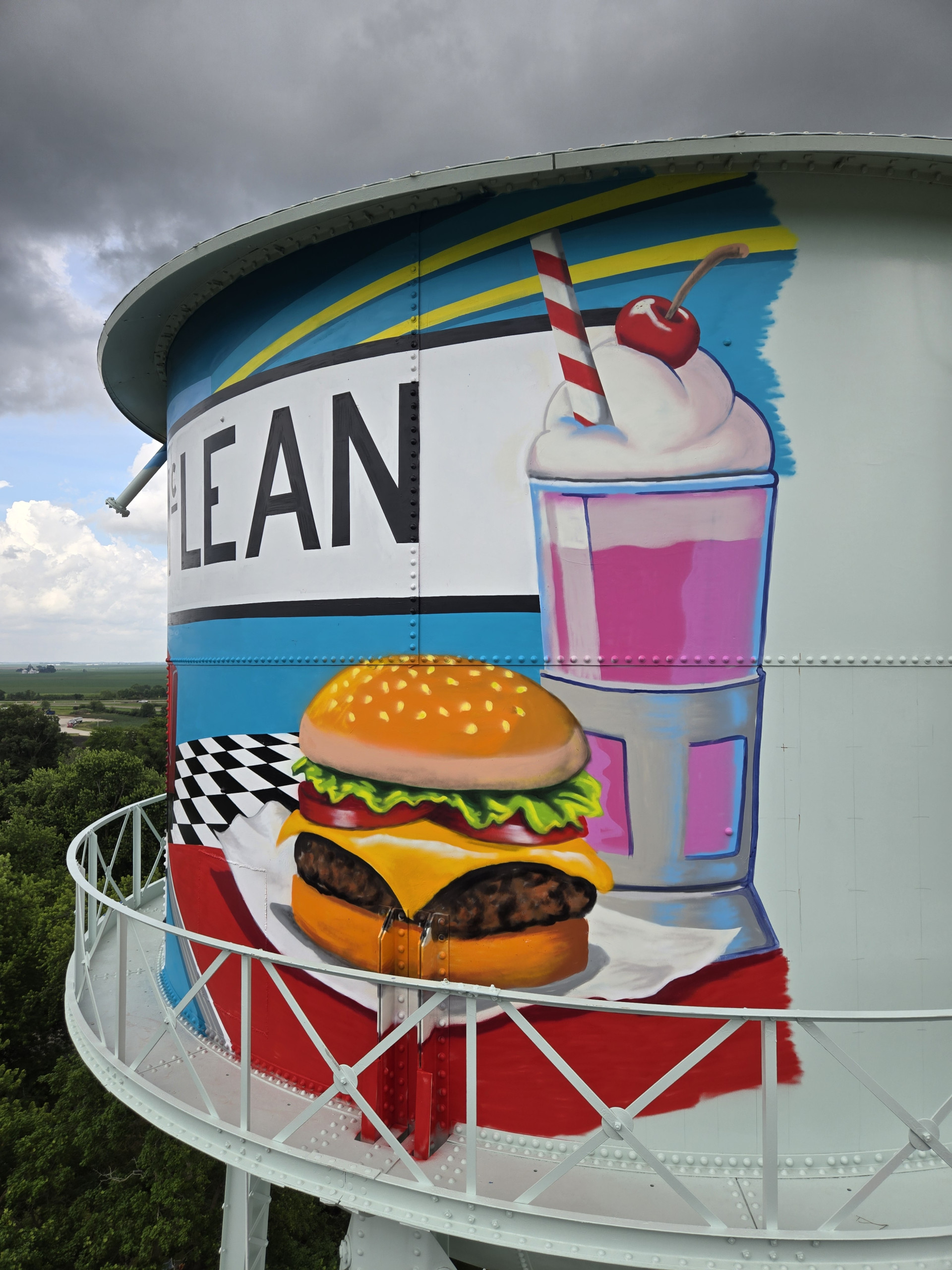 water tower mural mclean illinois route 66
