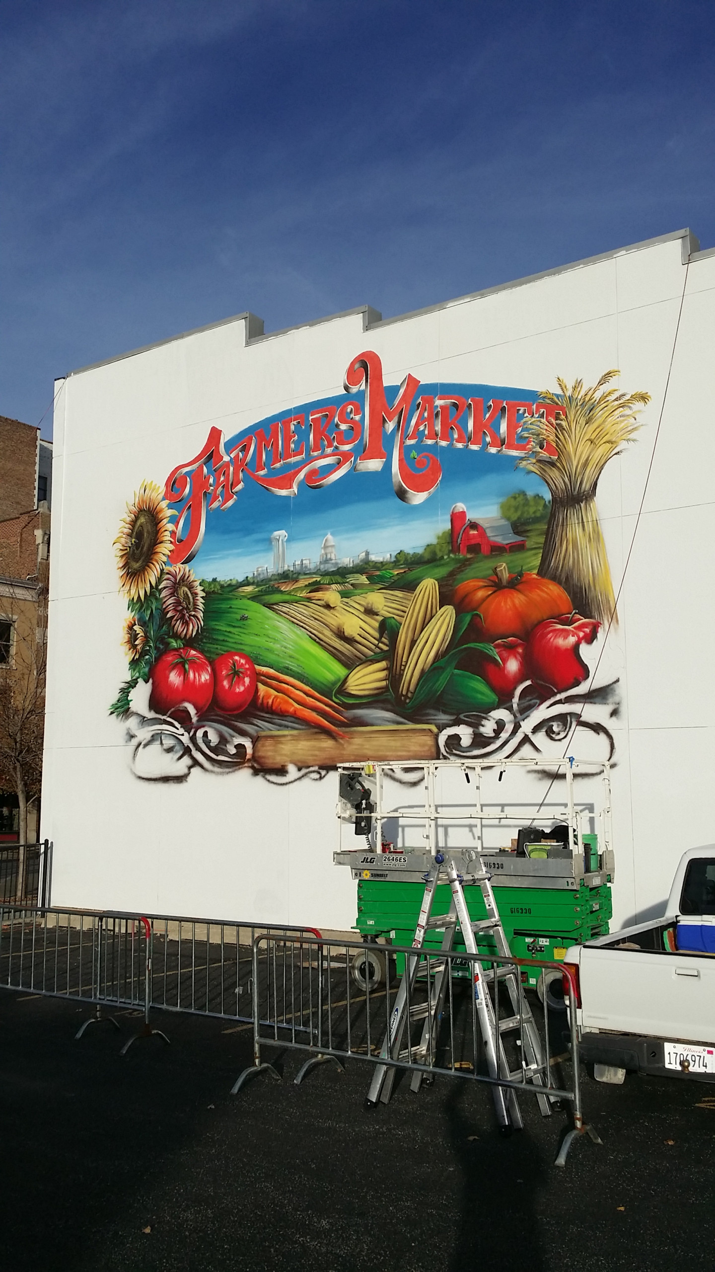 farmers market mural downtown springfield illinois mural painter troy freeman freesky studios